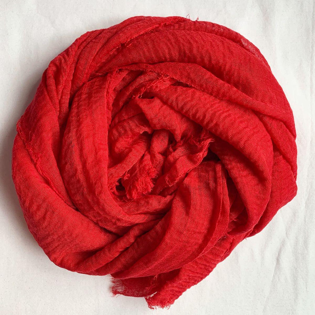 Crimped Hijab - red